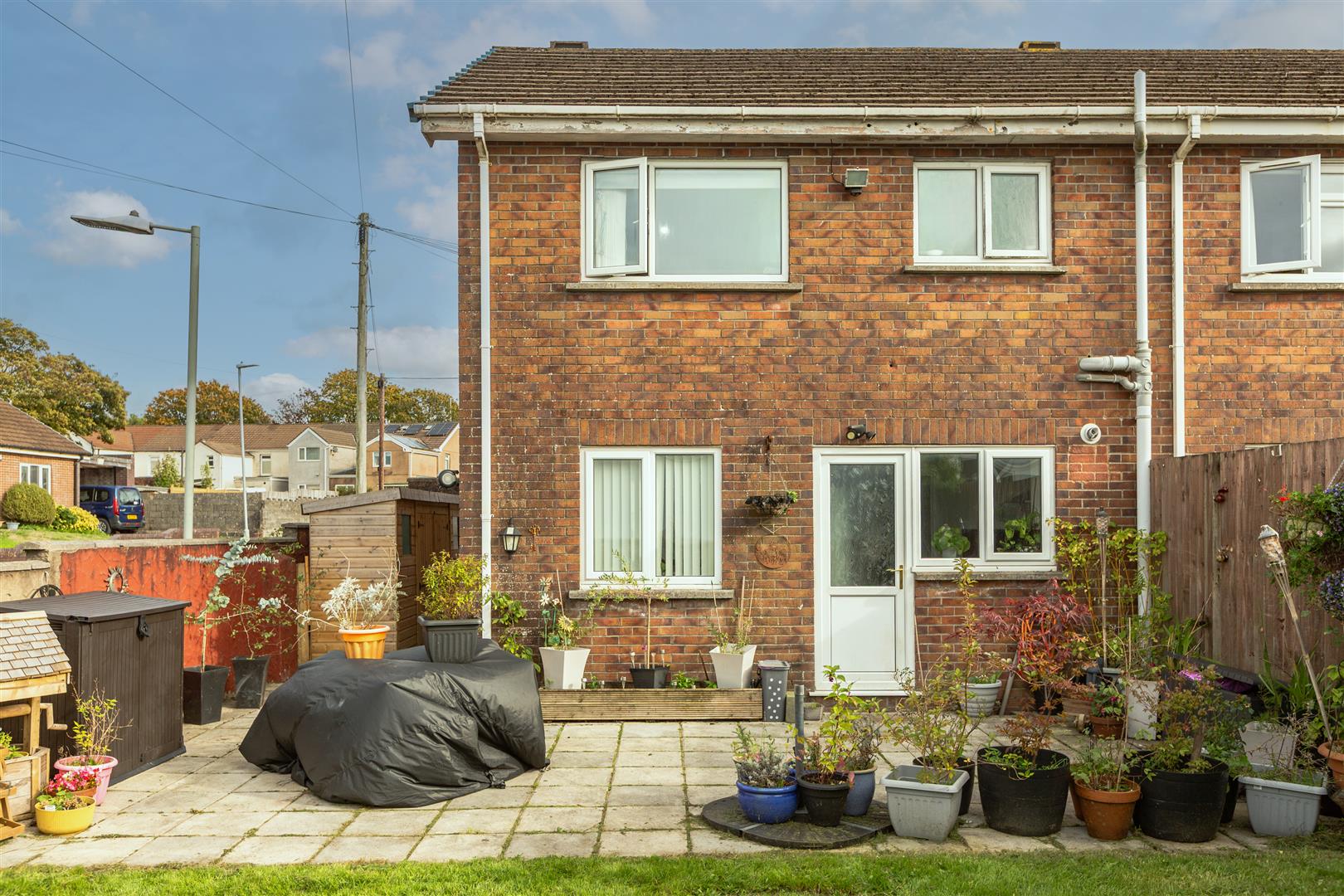 Chiltern Close, Fforestfach, Swansea, SA5 5DA